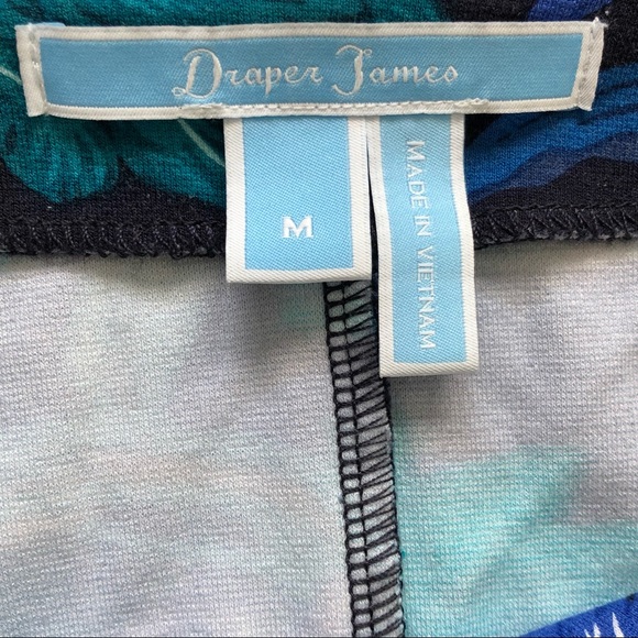 Draper James Nassau Navy Winter Floral Shift Dress Size Medium - Picture 5 of 7